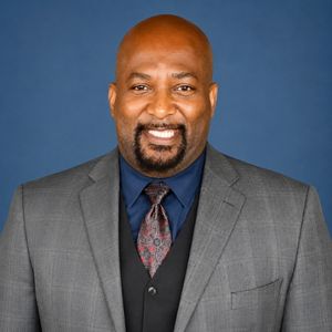 Dr. Walter Price,DTM